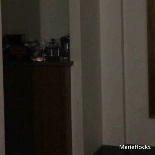 Marierocks'tan ateşli olgun çıplak vücut gifleri